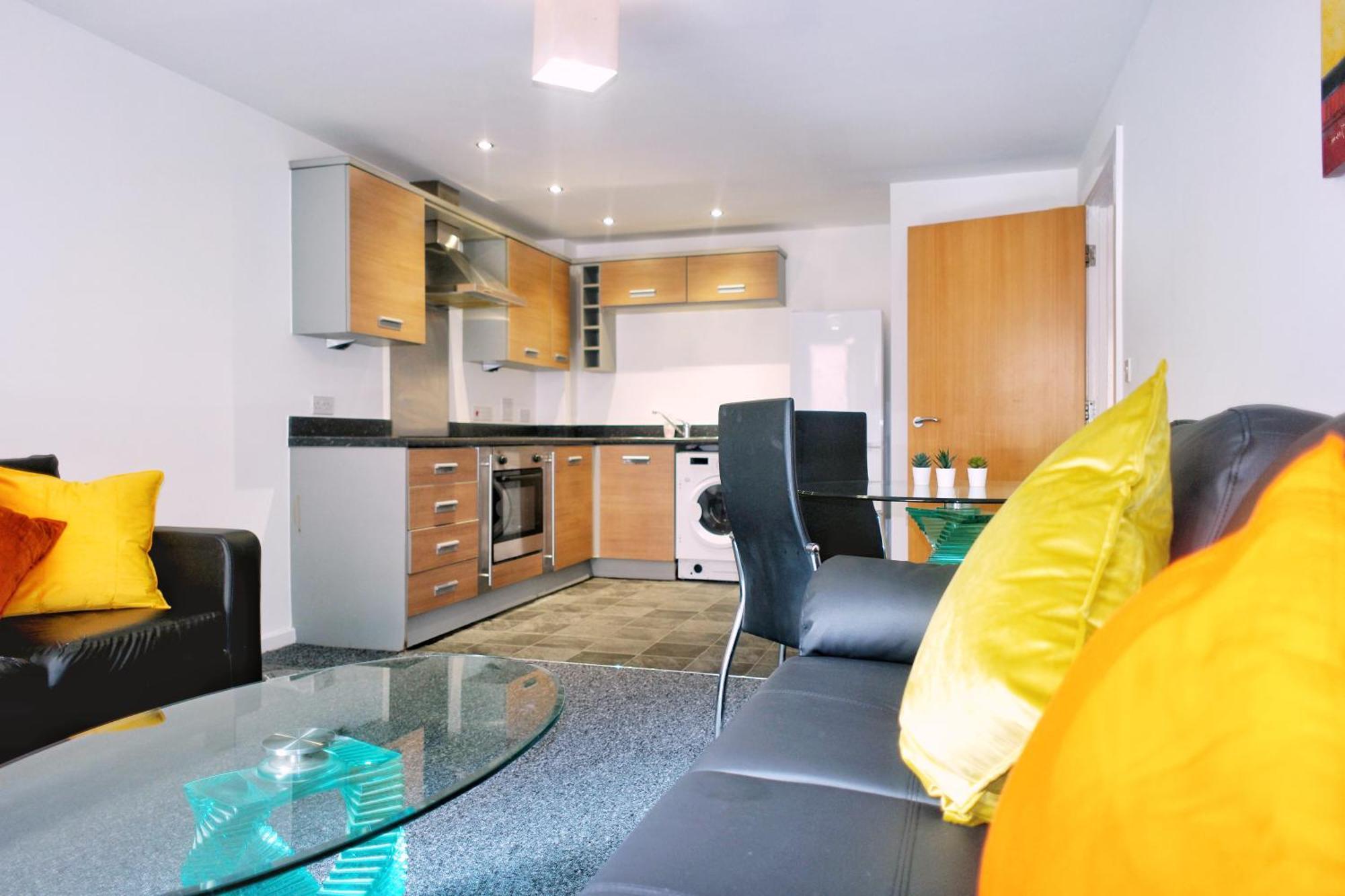 2 Bed Ensuite With Balcony And Free Onsite Secure Parking Manchester Exterior foto